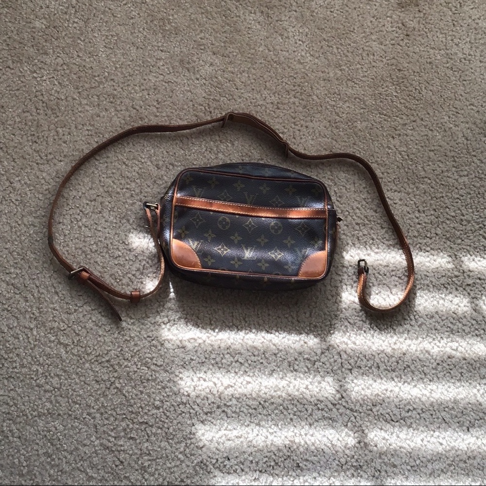 Vintage Louis Vuitton Crossbody Bag